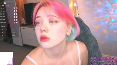 Yuki  online show from September 28, 4:51 am