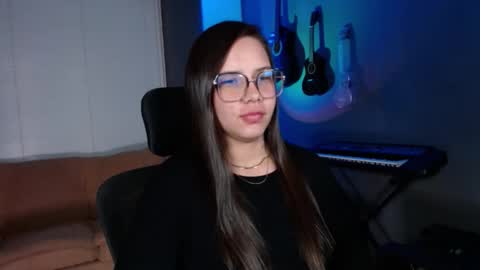 Kay online show from March 9, 11:53 pm