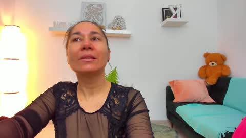 Snapshot of kaya_kiss chatting on February 12, 4:01 am Kaya online show from February 12, 4:01 am