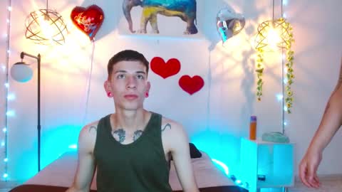 Snapshot of kayandkailycs chatting on February 26, 11:41 am Kay and Kaily online show from February 26, 11:41 am