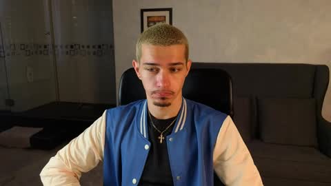 KaydenDrew online show from April 7, 4:13 am