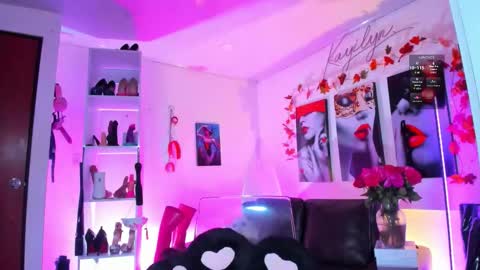 Snapshot of kayilyn chatting on February 28, 12:06 pm CAMILA online show from February 28, 12:06 pm