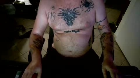 Snapshot of kaykay616 chatting on August 2, 2:21 am kaykay616 online show from August 2, 2:21 am