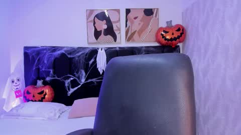 Kayla  online show from October 31, 11:22 am