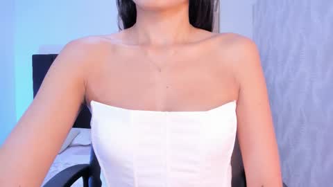 Kayla  online show from December 17, 11:38 am