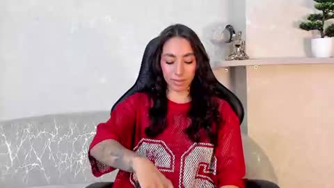 KAYLA BATISTA online show from July 18, 12:15 am