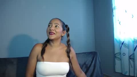 kayla_sweetlove online show from October 14, 8:20 pm