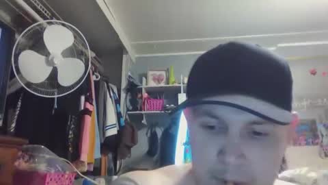 M and K online show from April 8, 4:12 am