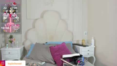 kaylachannell online show from December 3, 3:36 am