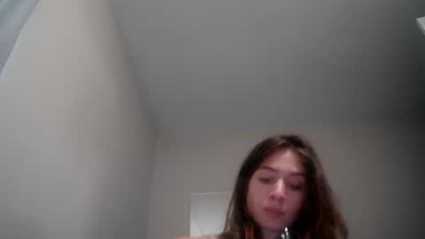 kaylaelizabeth97 online show from April 17, 11:08 pm