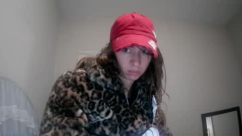 kaylaelizabeth97 online show from April 21, 3:46 am