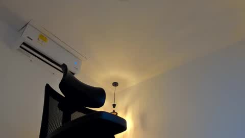      K A Y L A      online show from September 19, 1:45 pm