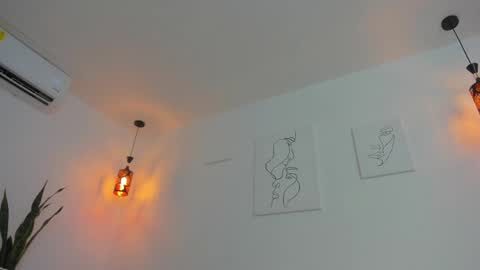      K A Y L A      online show from October 23, 1:21 pm