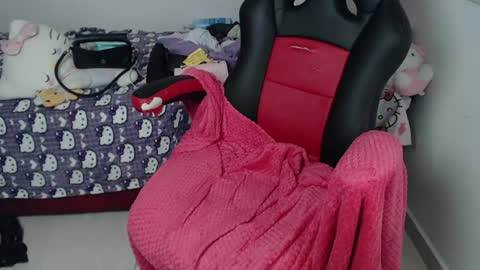 Kayla online show from July 14, 2:05 am