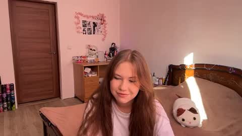 Snapshot of kaylawulfing chatting on May 16, 2:27 pm Nyelle online show from May 16, 2:27 pm