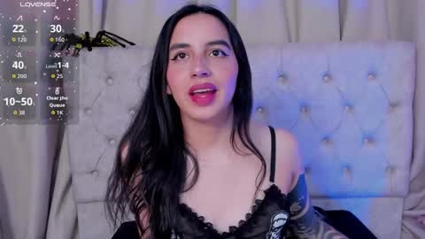 kaylee_lee online show from October 24, 4:20 am