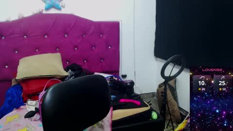 kaylee online show from September 25, 11:41 pm