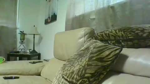kaylee kakes online show from September 21, 6:20 pm