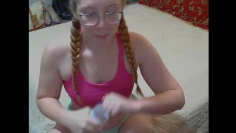 Snapshot of kayleekakesnslim chatting on July 6, 8:22 pm kaylee kakes online show from July 6, 8:22 pm