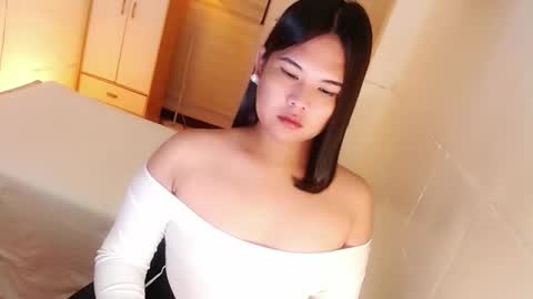 Y O U R        F U T U R E       K A Y L E E  online show from October 7, 6:49 pm