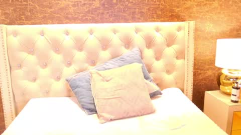  KAYLIE  online show from July 17, 10:36 pm