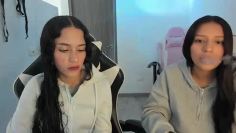 kaylie online show from November 14, 5:11 pm