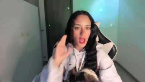 kaylie online show from February 9, 11:03 am