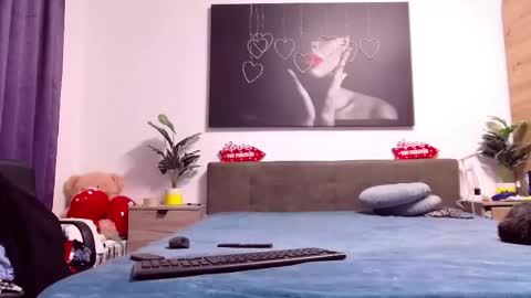 kaylinjann online show from March 4, 5:13 am