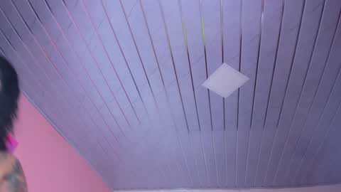 Snapshot of kayllaevans_ chatting on January 19, 9:34 pm Kay online show from January 19, 9:34 pm