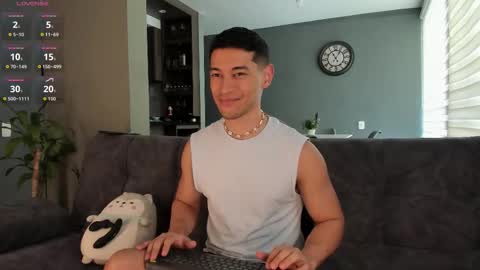 Kayn online show from October 18, 5:57 pm