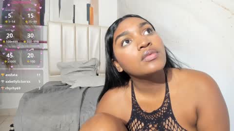 Kayna online show from January 9, 1:29 am