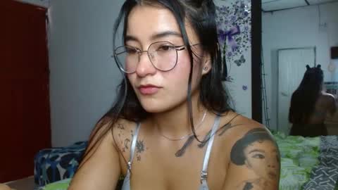 Snapshot of kazumi6 chatting on December 9, 8:44 pm KAZUMI online show from December 9, 8:44 pm