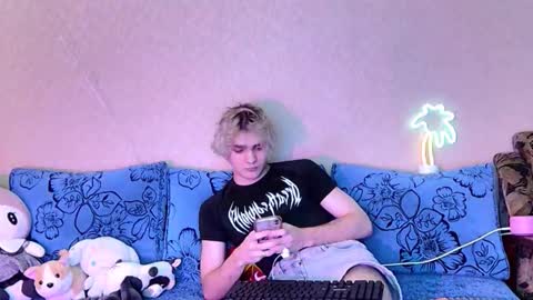 kazzu_daw online show from January 10, 11:53 pm