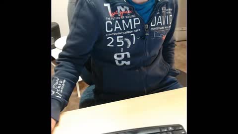 Snapshot of kcirt17225058 chatting on October 27, 6:45 pm kcirt17225058 online show from October 27, 6:45 pm