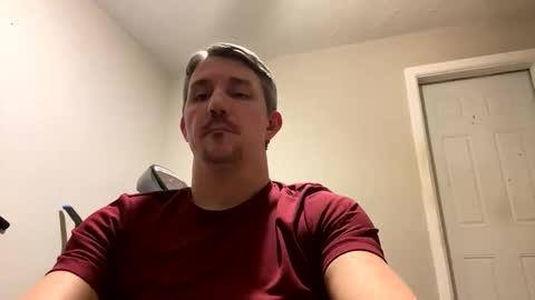 Snapshot of kcufem23 chatting on February 16, 12:07 am kcufem23 online show from February 16, 12:07 am