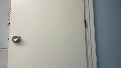 Keaton Keller online show from October 8, 4:04 pm