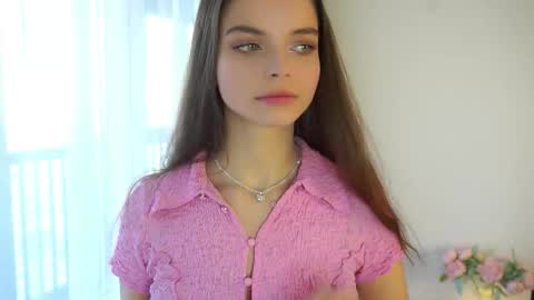 Snapshot of keenakosbab chatting on February 5, 10:53 am Lulu online show from February 5, 10:53 am