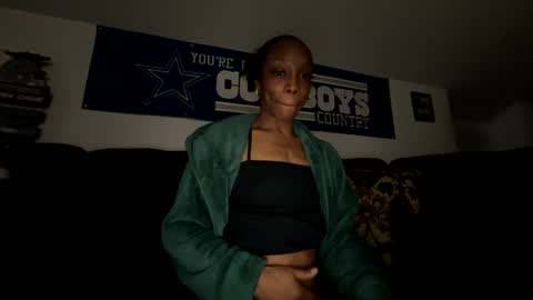 Snapshot of keephimcum69me chatting on December 21, 1:04 am Keephimcum69me online show from December 21, 1:04 am