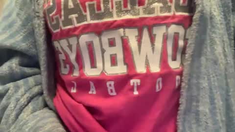 Snapshot of keephimcum69me chatting on September 17, 10:33 pm Keephimcum69me online show from September 17, 10:33 pm