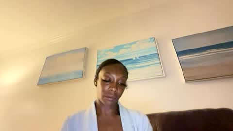 Snapshot of keephimcum69me chatting on July 16, 7:36 am Keephimcum69me online show from July 16, 7:36 am