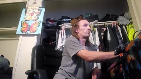 Snapshot of keepingmiyouth chatting on October 24, 12:12 pm Dexter online show from October 24, 12:12 pm