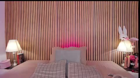 Snapshot of keeyla_stone chatting on January 12, 10:59 pm keeyla stone online show from January 12, 10:59 pm