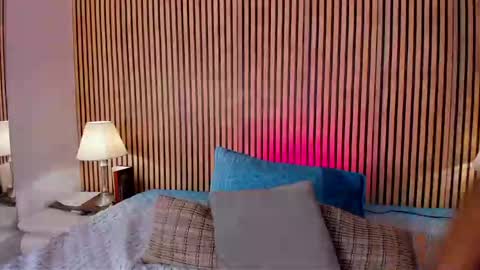 Snapshot of keeyla_stone chatting on February 5, 9:08 pm keeyla stone online show from February 5, 9:08 pm