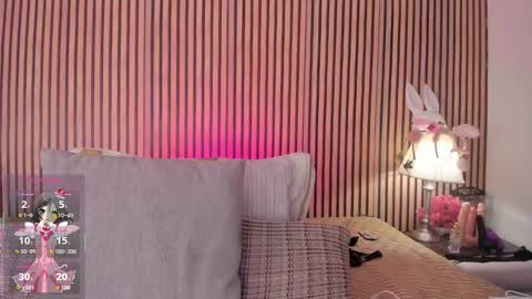 Snapshot of keeyla_stone chatting on February 27, 1:38 am keeyla stone online show from February 27, 1:38 am