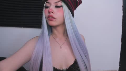 Keidy Monday to Saturday from 200 pm to 810pm  UTC-5 Colombia Time online show from February 5, 10:12 pm