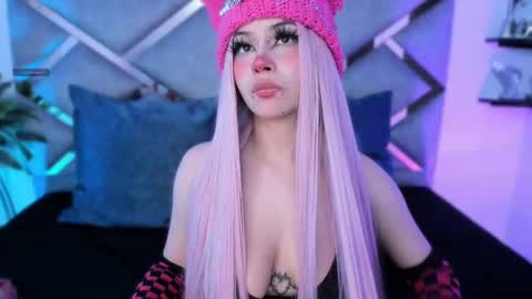 Keidy Monday to Saturday from 200 pm to 810pm  UTC-5 Colombia Time online show from October 26, 7:36 am