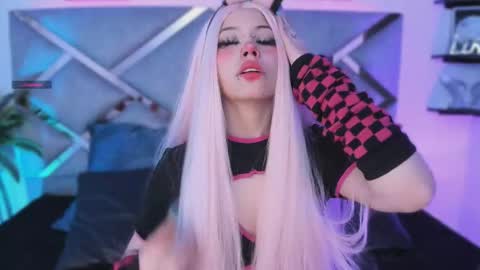 Keidy Monday to Saturday from 200 pm to 810pm  UTC-5 Colombia Time online show from November 14, 7:34 pm