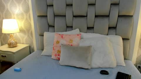 Keiira Fox online show from April 17, 11:35 am