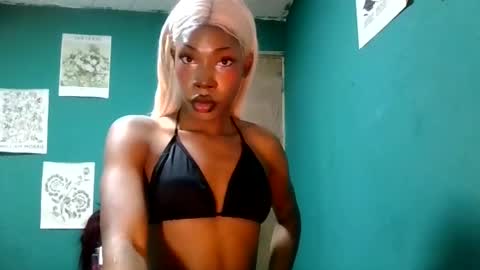 keisha online show from August 9, 8:25 pm
