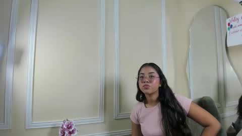 keila online show from September 10, 12:27 pm